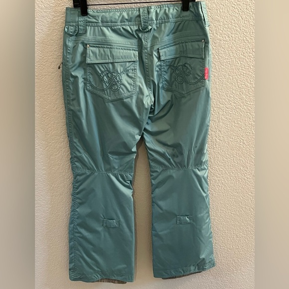 Betty Rides Women Snowboard Insulated Teal Pants Size Medium - Picture 4 of 9